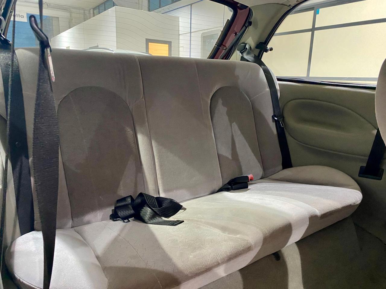 Ford Fiesta 1.2i 16V 75 CV cat 3 porte Ghia