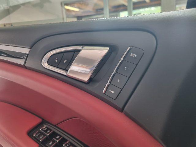 PORSCHE Cayenne 4.1 S Diesel