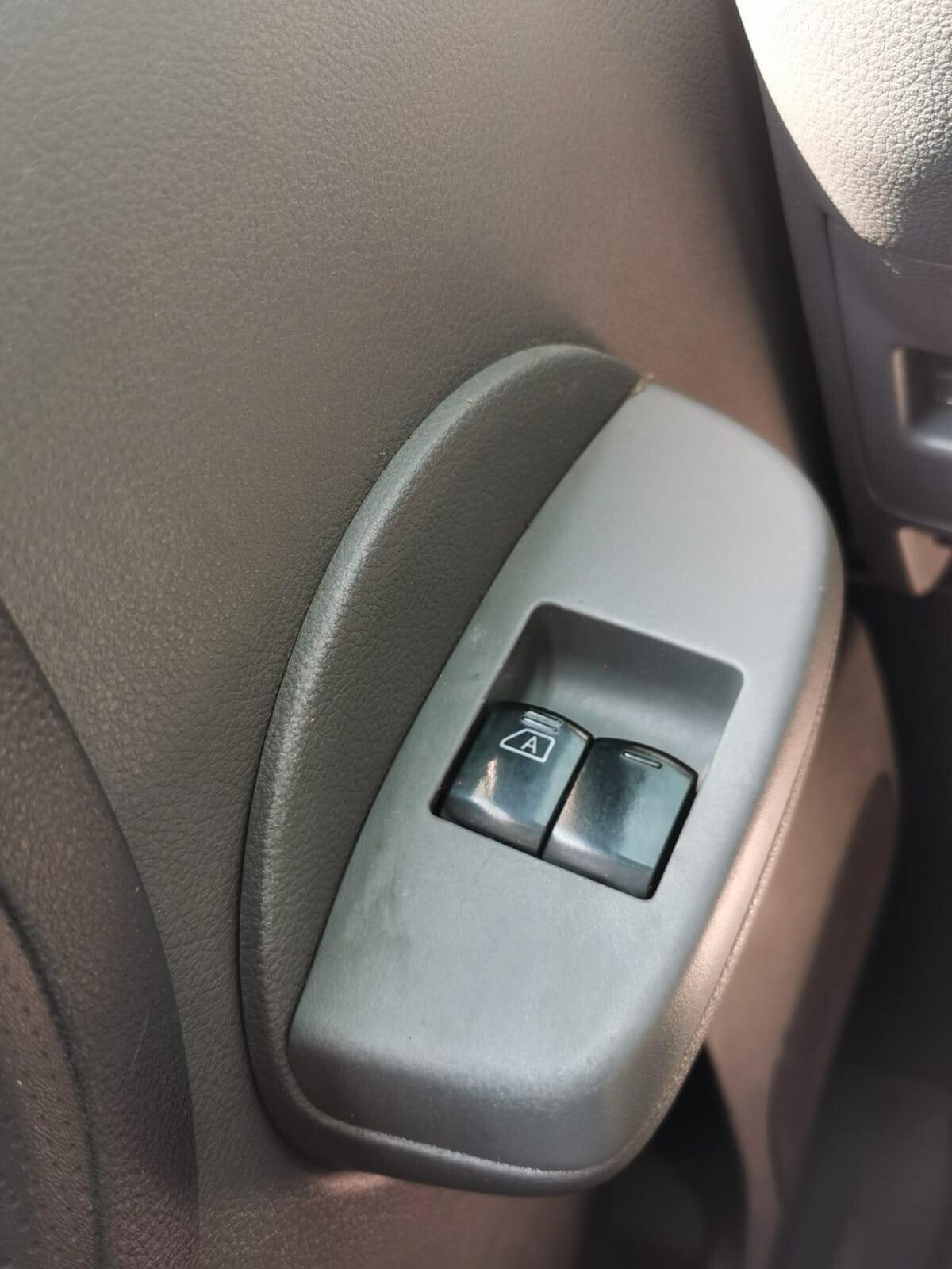 Nissan NV200 1.5 dCi 110CV Combi Efficient 7POSTI