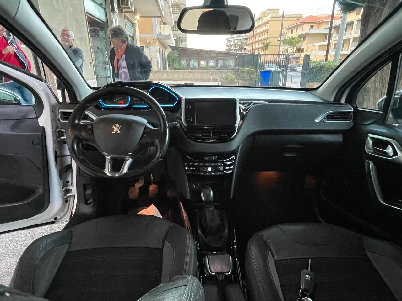 Peugeot 2008 1.6 e-HDi 92 CV Allure