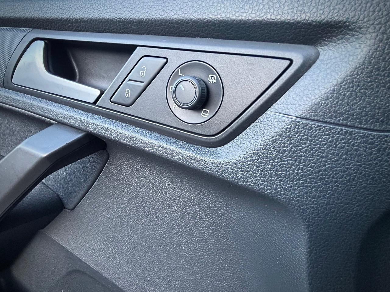 Volkswagen Caddy 2.0 TDI 102 CV Trendline Maxi 7Posti Bluemotion