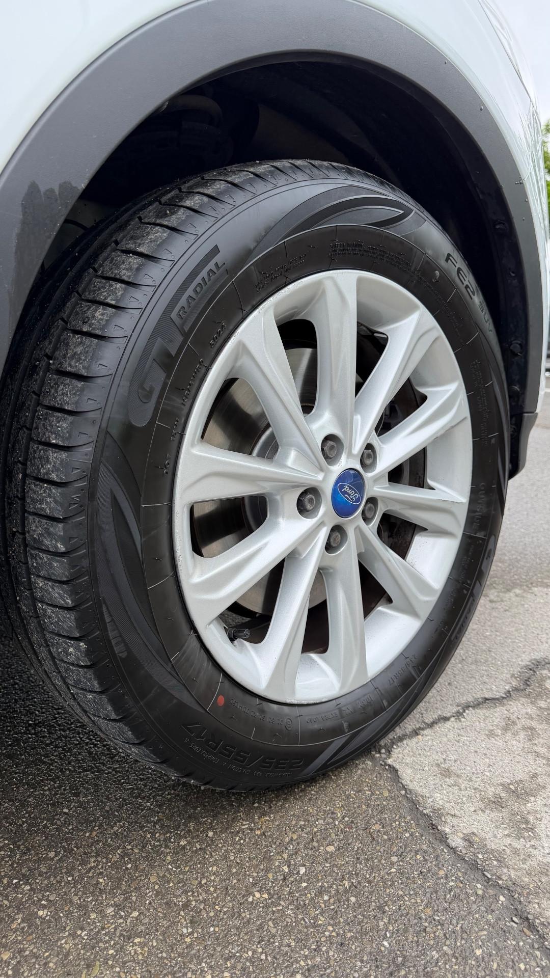 Ford Kuga 2.0 TDCI 120 CV S&S 2WD Titanium