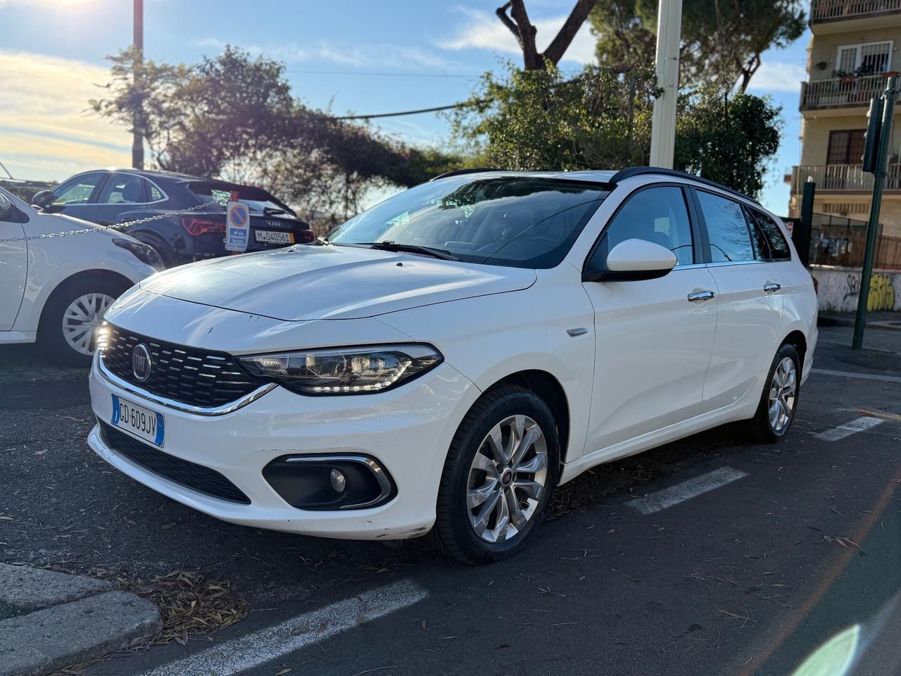 Fiat Tipo 1.6 Mjt S&S SW Lounge Navi Grande