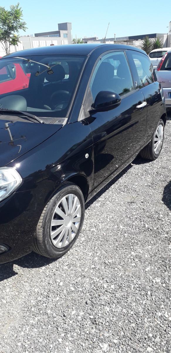 LANCIA - Ypsilon - 1.2 Versus