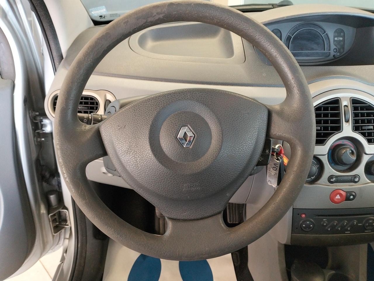 Renault Modus 1.2 16V Dynamique - OPEATORI DEL SETTORE - NEOPATENTATO