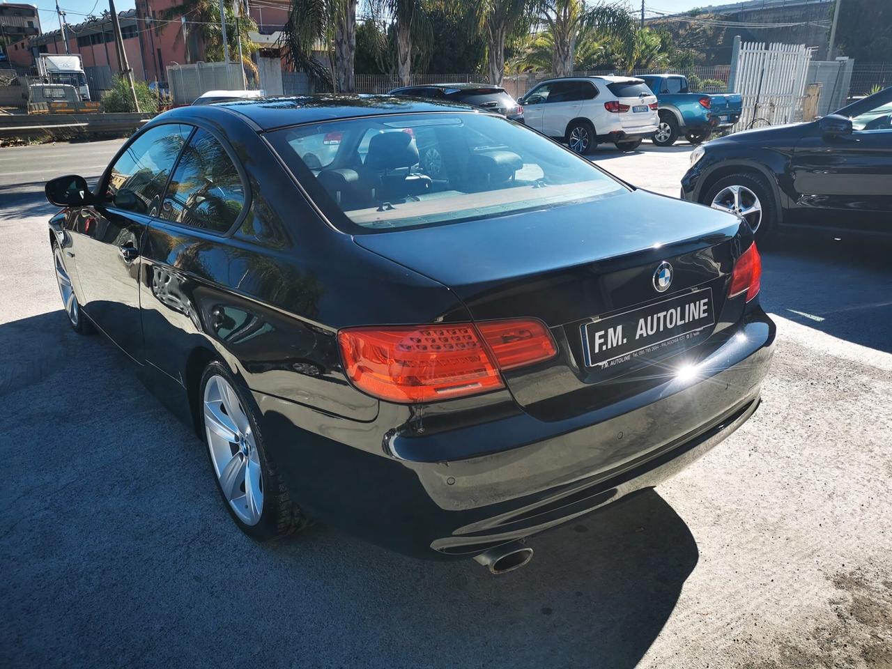 BMW 320d COUPE' 184 cv Futura restalyng 2011