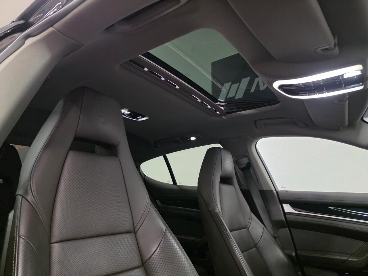 Porsche Panamera 4.8 4S