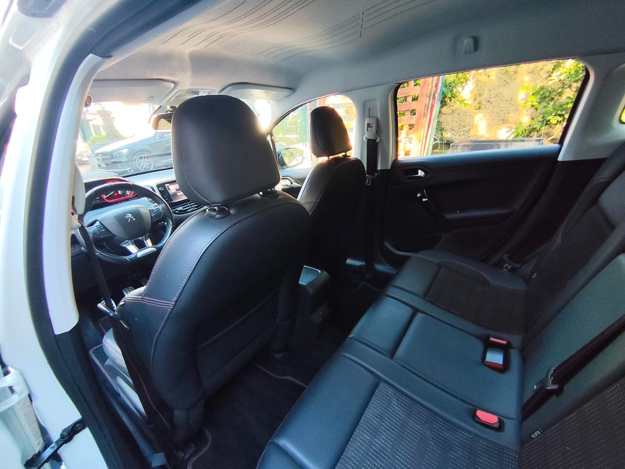 Peugeot 2008 1.2 Turbo 130 S&S GT Line 2016