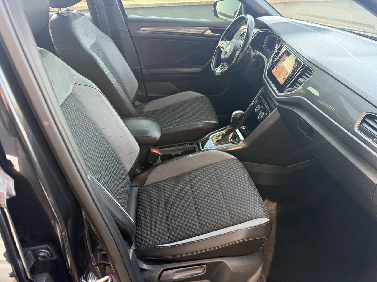 VW T-Roc 2.0 TDI 150cv DSG R-LINE TETTO APRIBILE!!