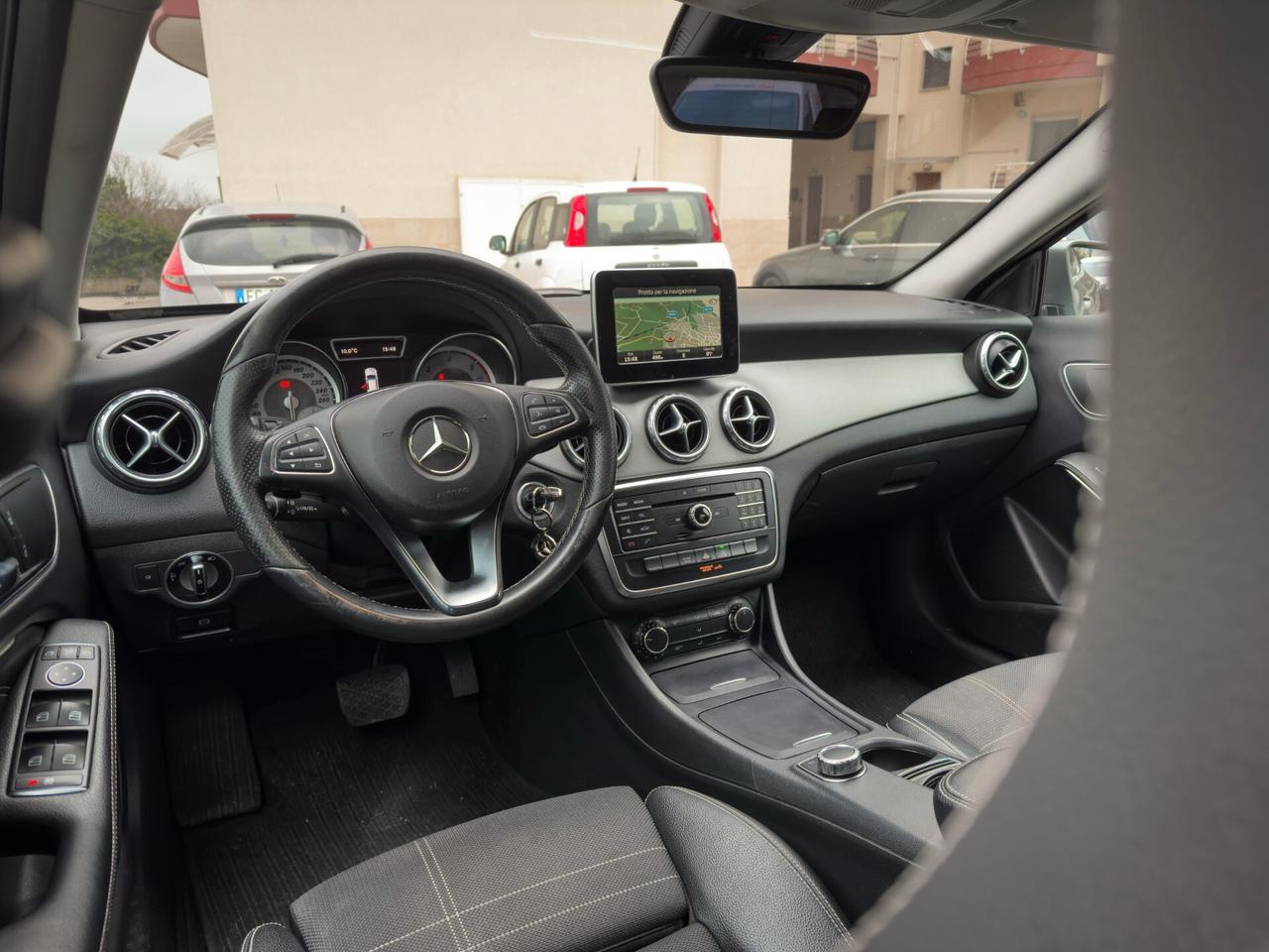 Mercedes-benz GLA 200 d Automatic Sport 136 cv 2.2