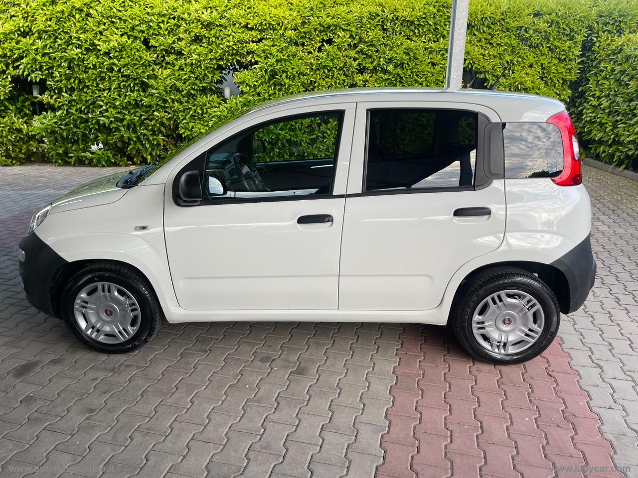 FIAT Panda 1.0 GSE S&S Hybrid Pop Van 2 p.ti