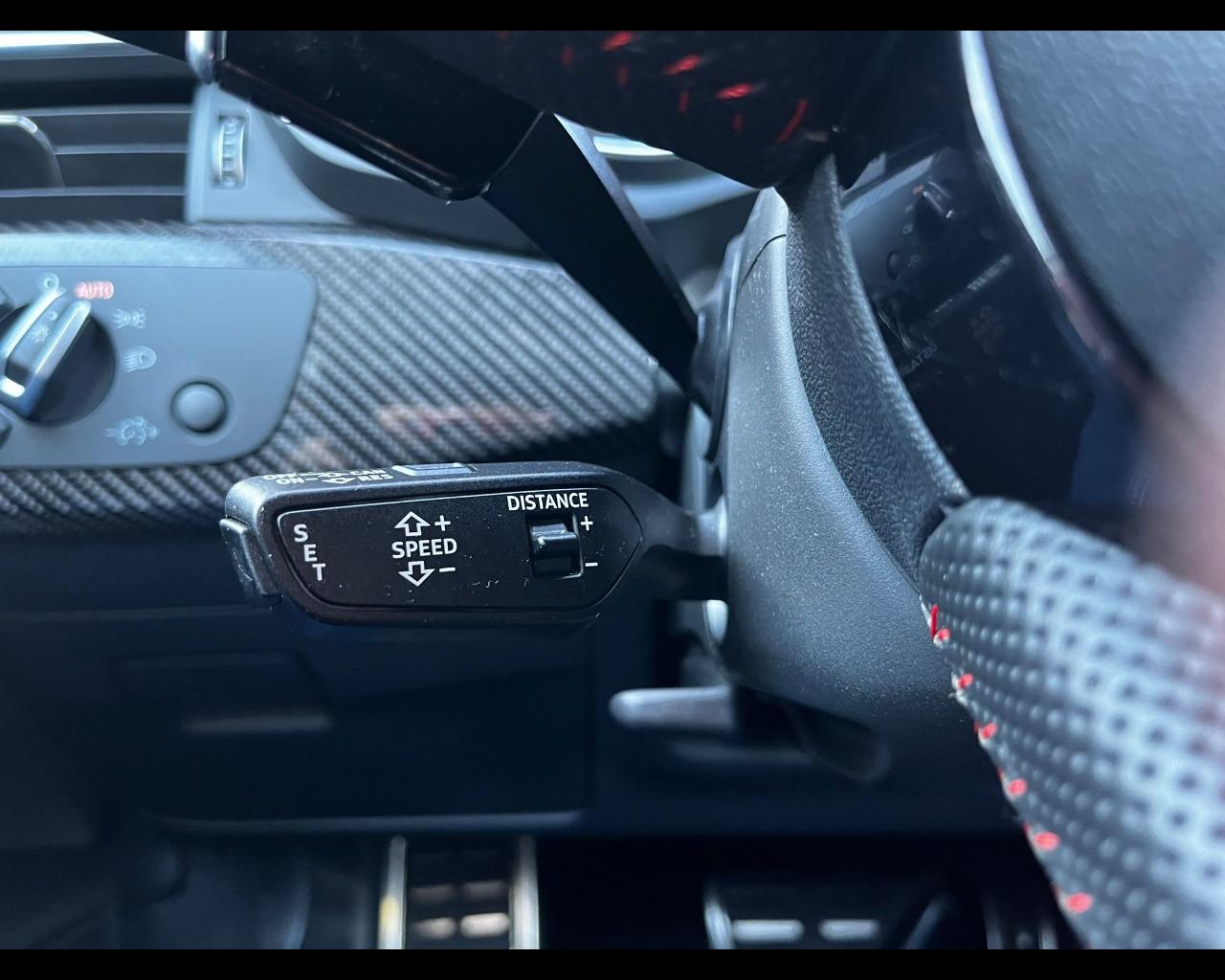 AUDI RS4 AVANT TIPTRONIC QUATTRO