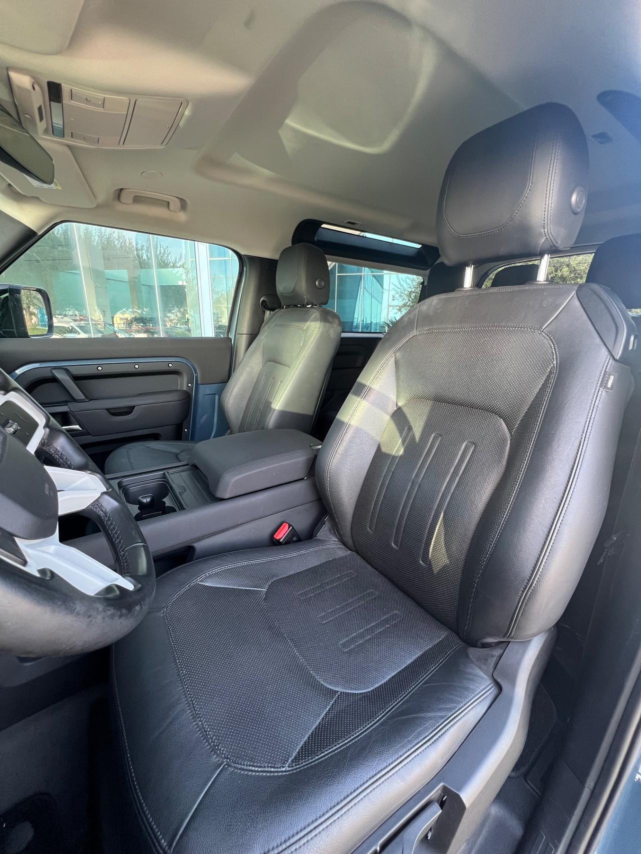 Land Rover Defender 90 3.0D I6 200 CV AWD Auto S