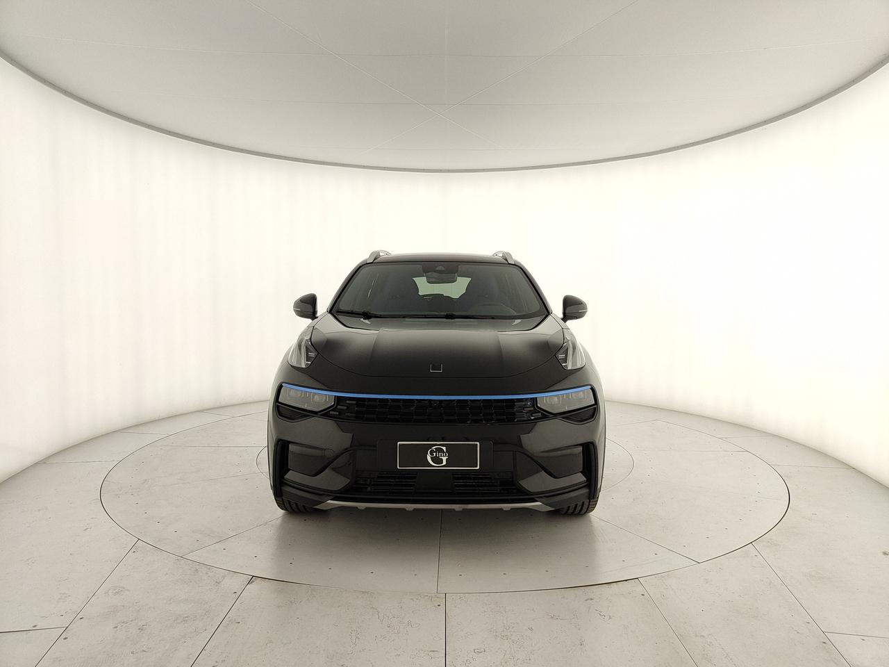 LYNK&CO 01 1.5 td phev auto