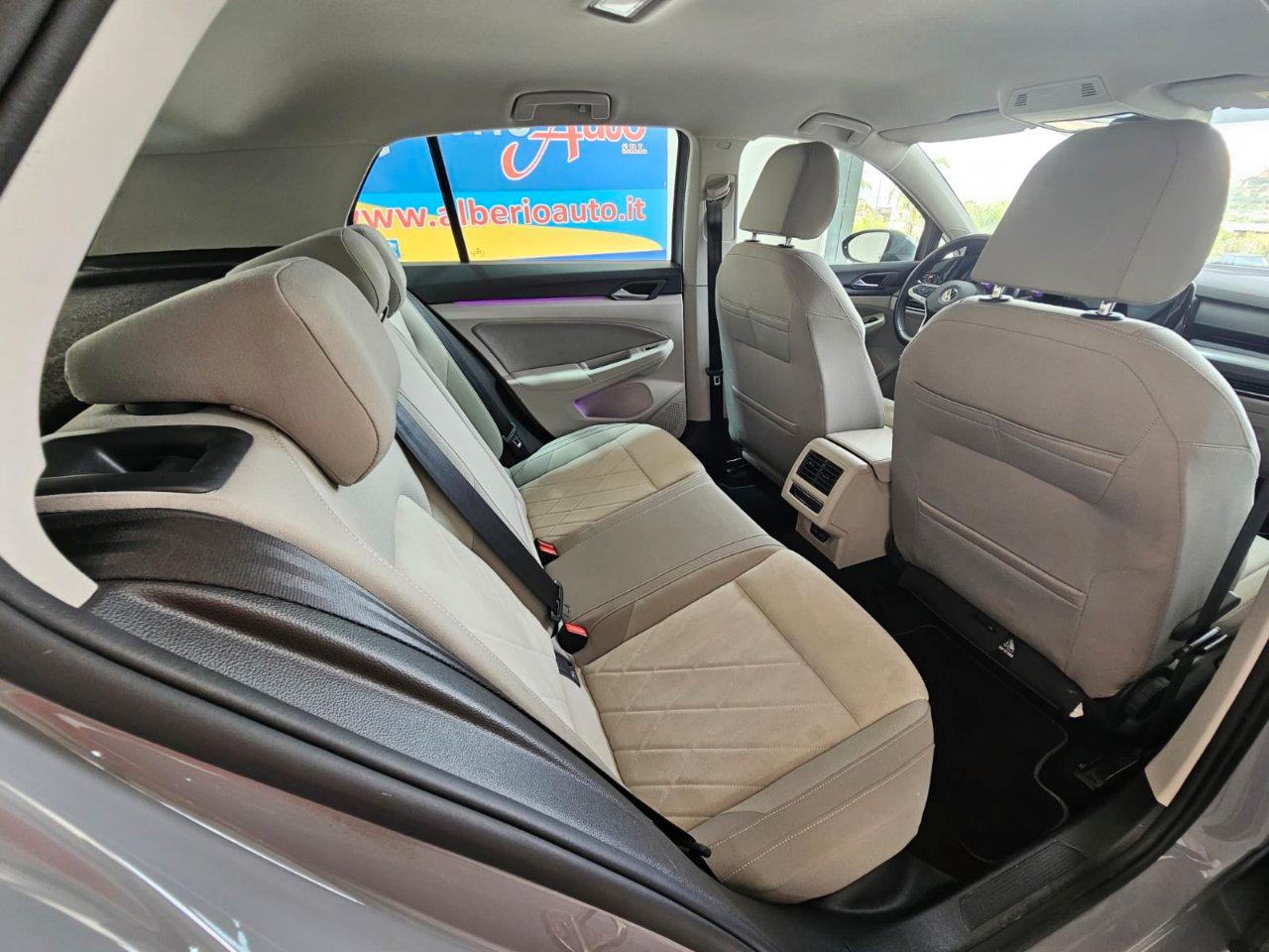 Volkswagen Golf 2.0 tdi Style 150cv