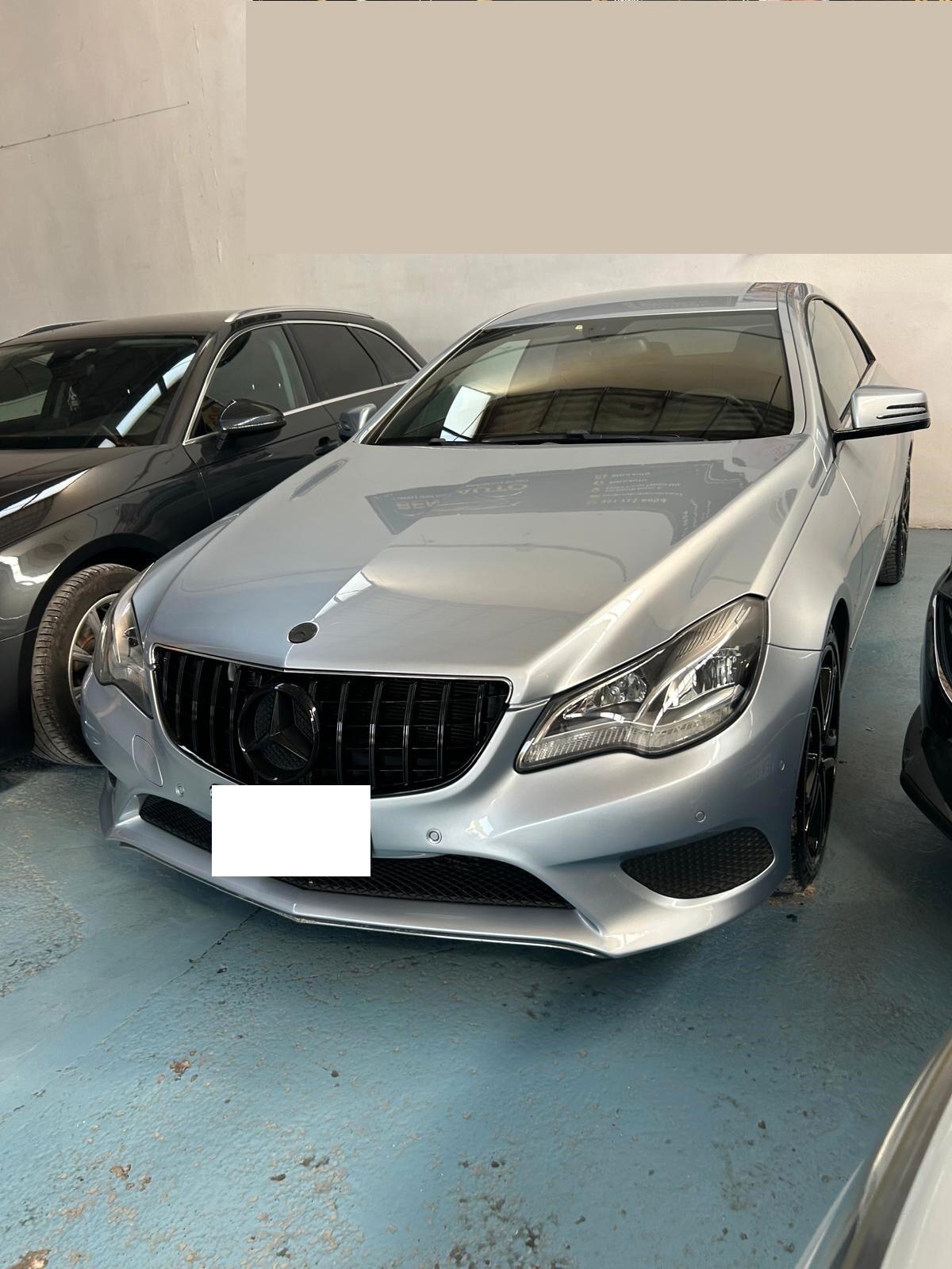 Mercedes-benz E 220 CDI Coupé Premium