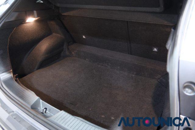 NISSAN Qashqai MHEV 140 CV ACENTA FULL LED