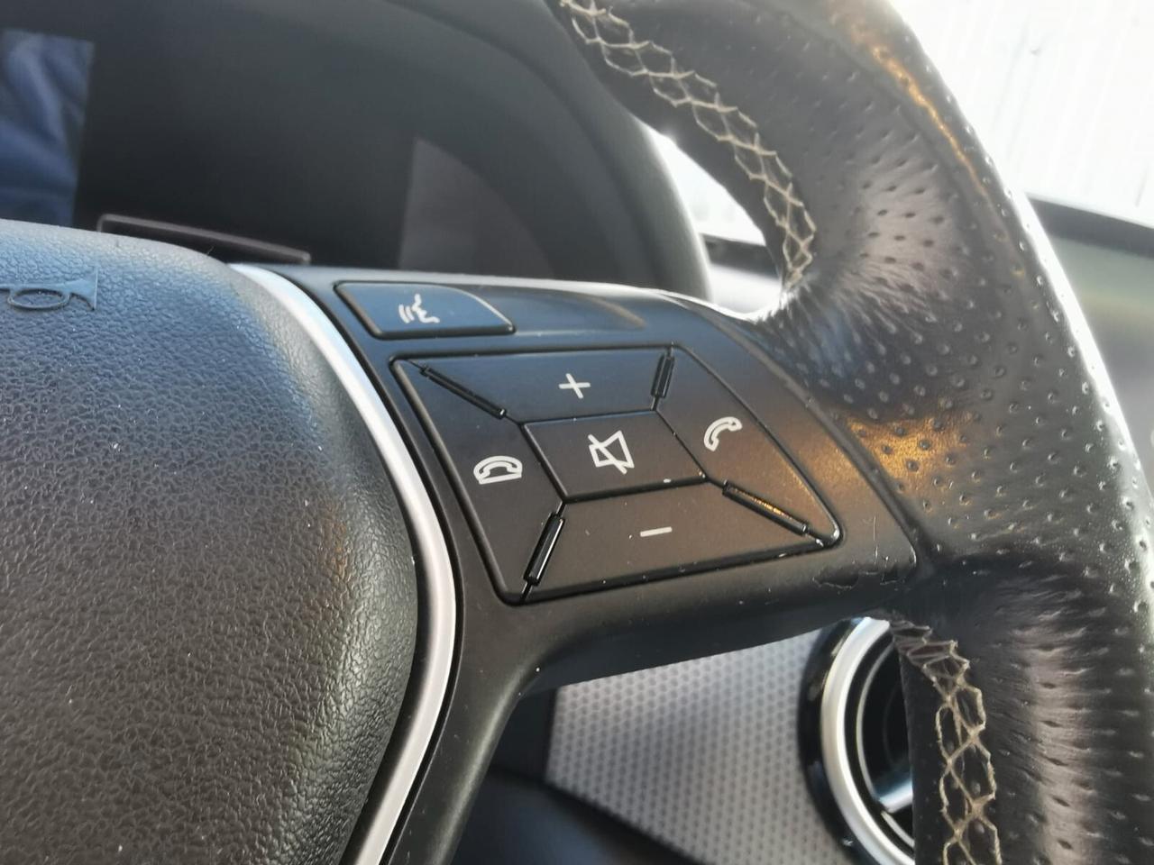 Mercedes-benz B 180 BlueEFFICIENCY Prem. TETTO/NAVIG