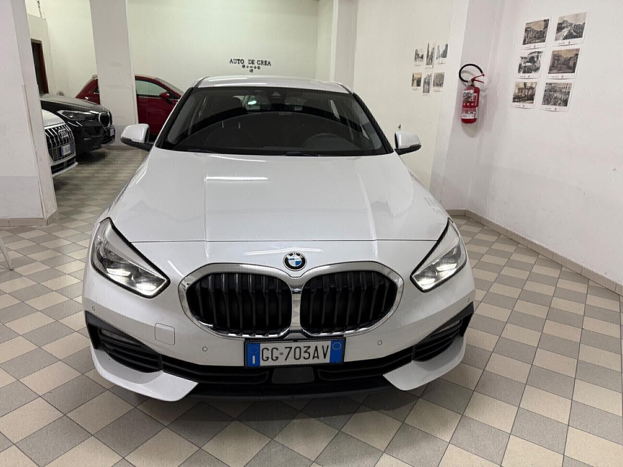 Bmw 116 116d 5p. Business Advantage