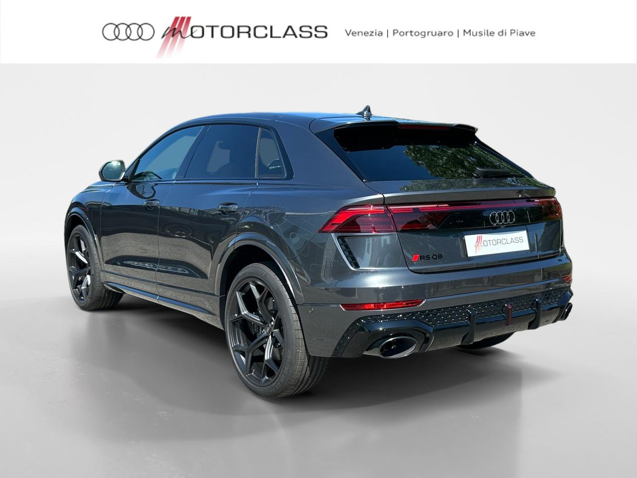 Audi RSQ8 rs 4.0 v8 mhev 48v 640cv performance tiptronic