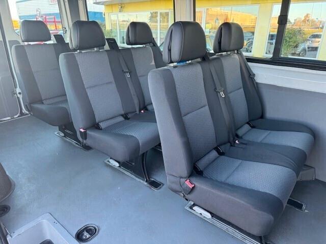 Volkswagen Crafter Bus 2.0 TDI 136CV 9 posti