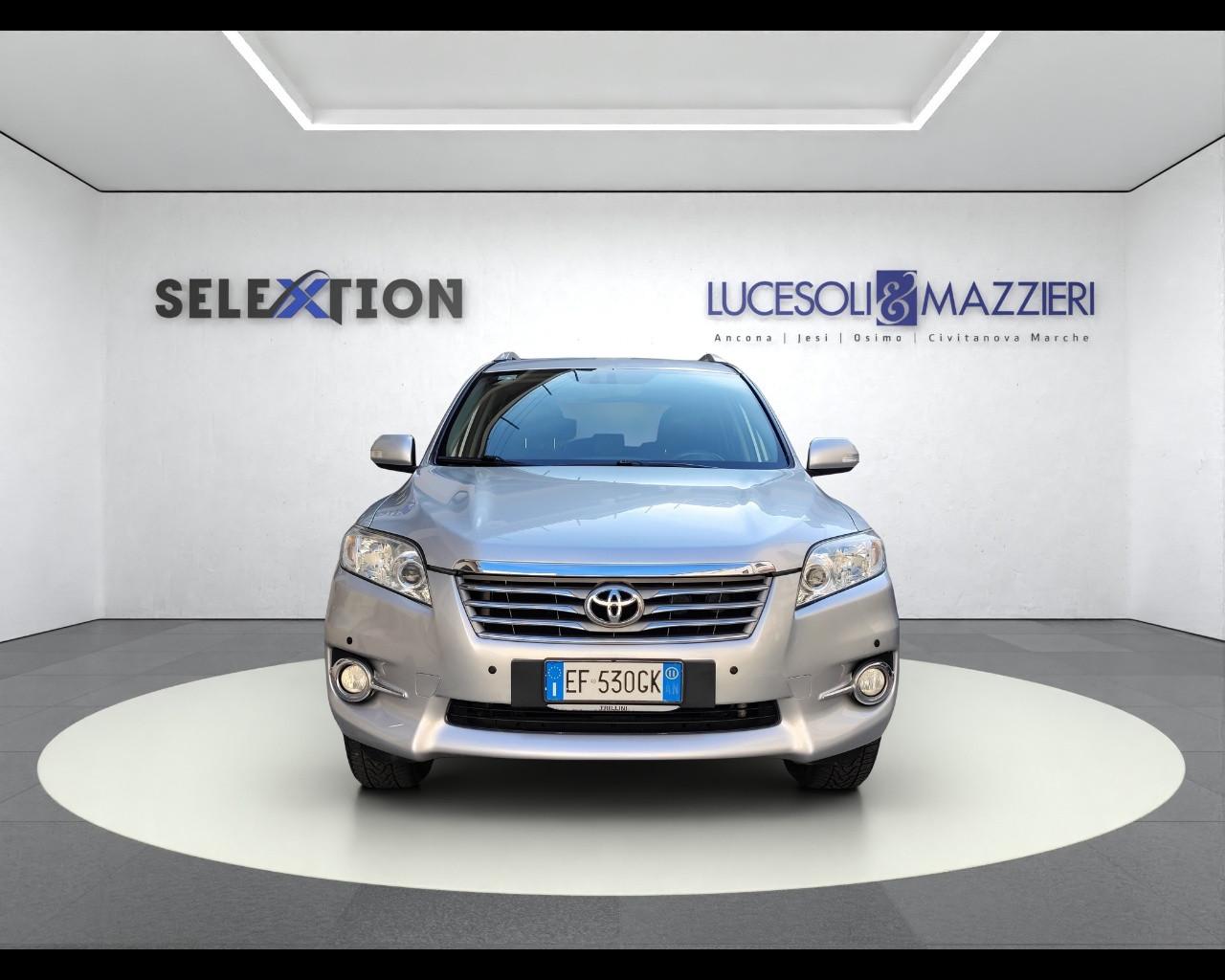 TOYOTA RAV4 3ª serie - RAV4 2.2 D-4D 150 CV DPF