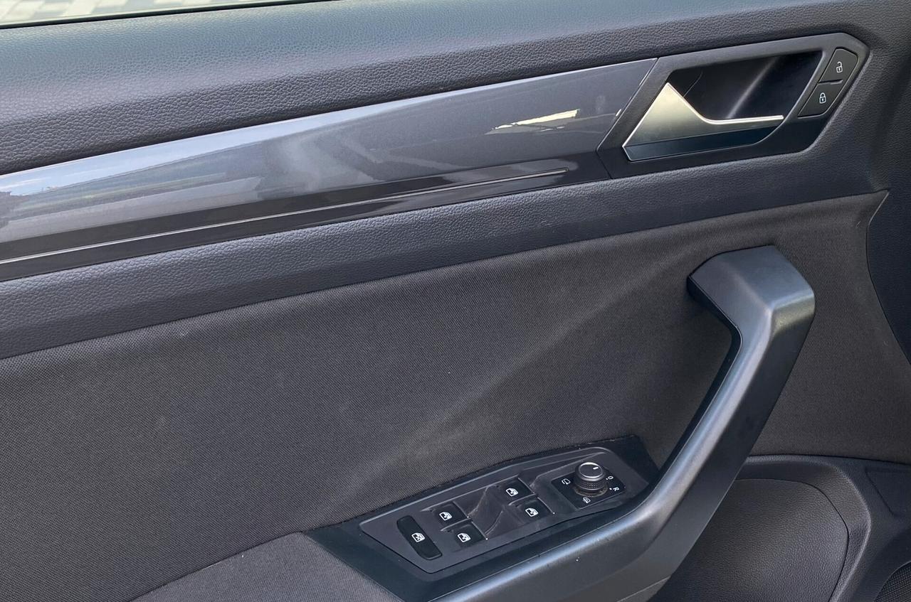 Volkswagen T-Roc Advanced 2.0 TDI 150CV DSG