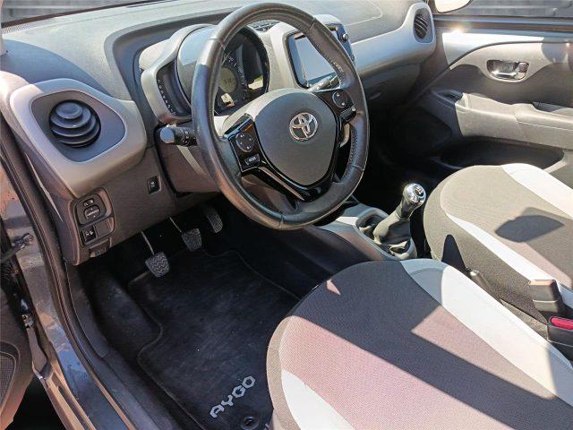 TOYOTA Aygo 2ª serie 1.0 VVT-i 69 CV 5 porte x-business