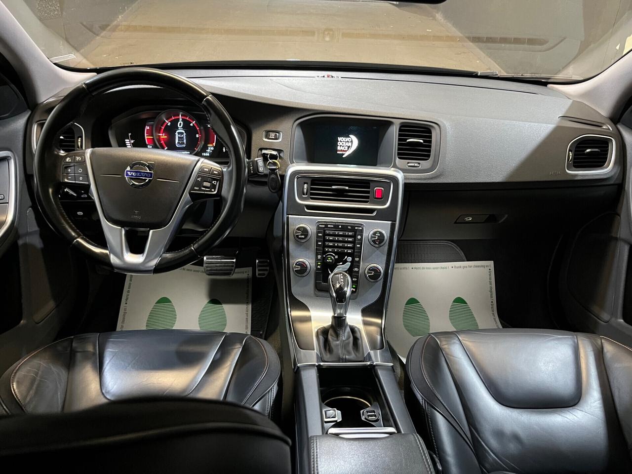 Volvo V60 D4 Geartronic Ocean Race