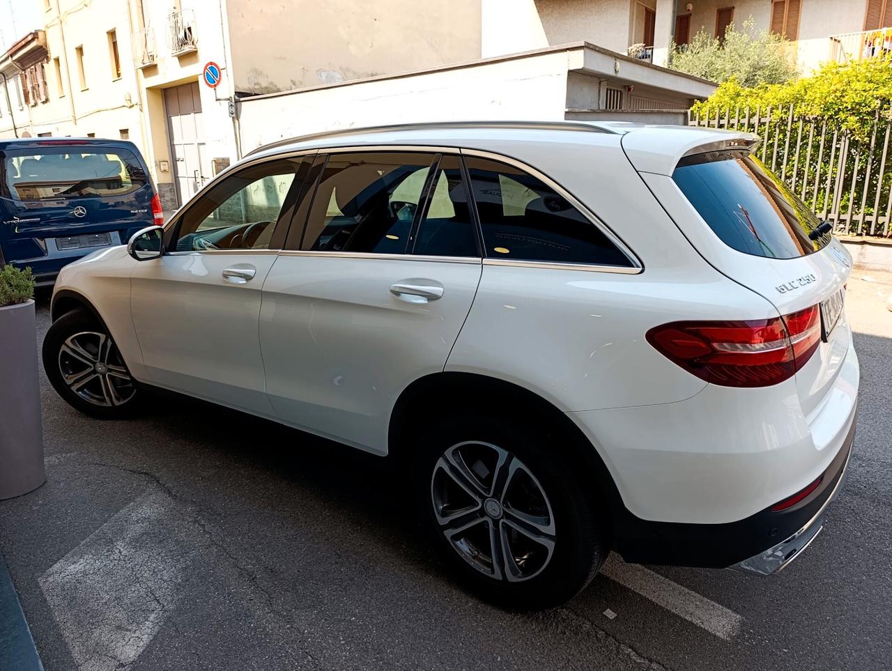 Mercedes-benz GLC 250 4Matic Sport solo Km 79.025