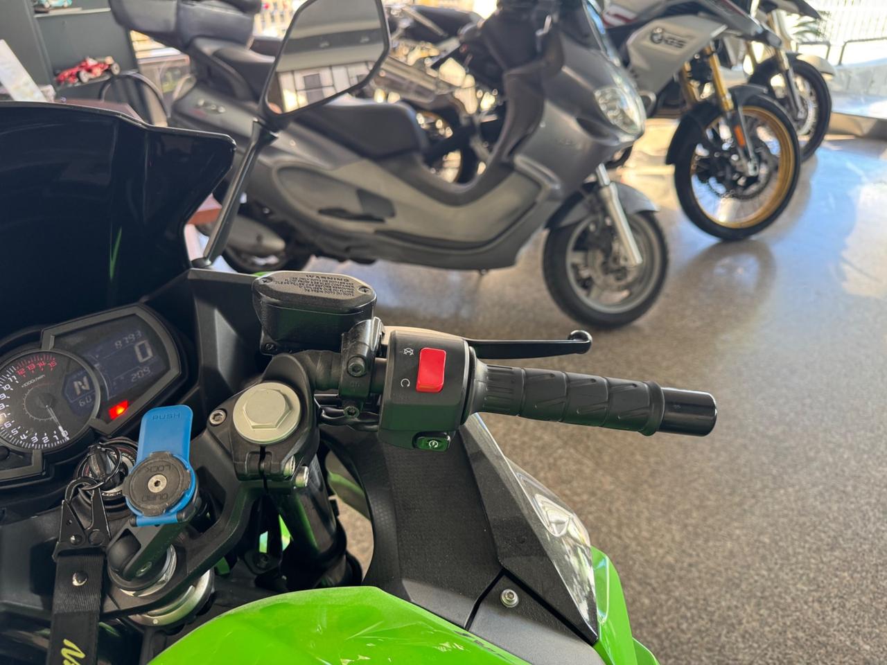 Kawasaki Ninja 400