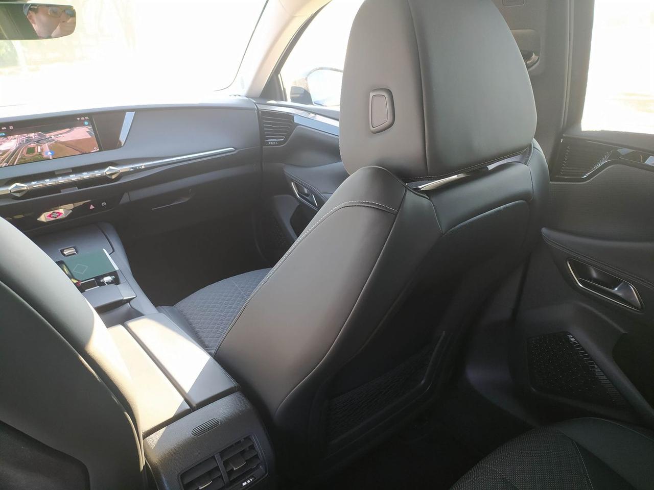 DS DS 4 Crossback Cross Trocadero 1.5 Blue H #8276