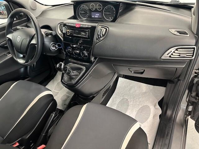 Lancia Ypsilon 1.2 8v Elefantino 69cv *74.000 KM * EURO6 *