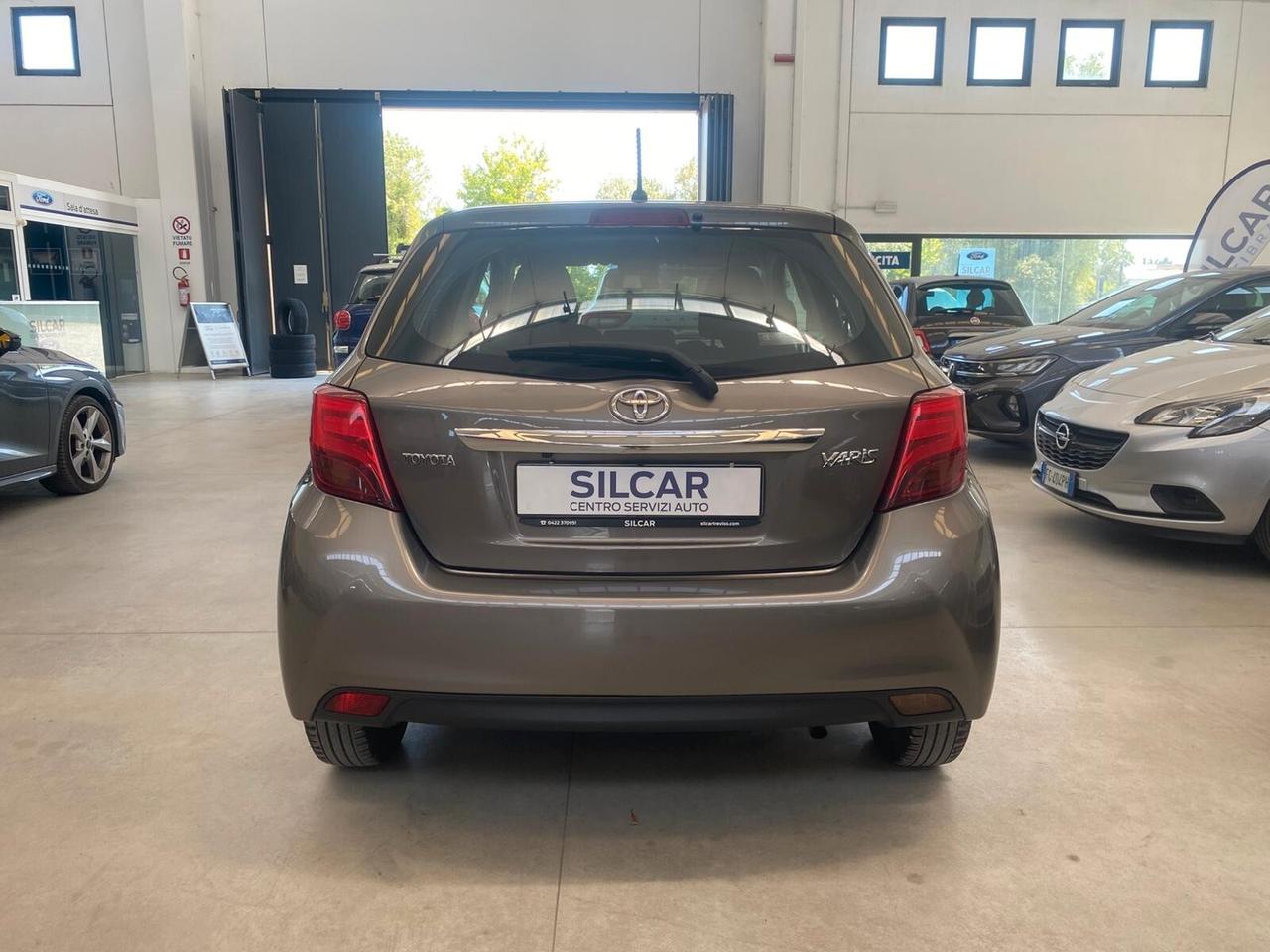 Toyota Yaris 1.0 5 porte Active