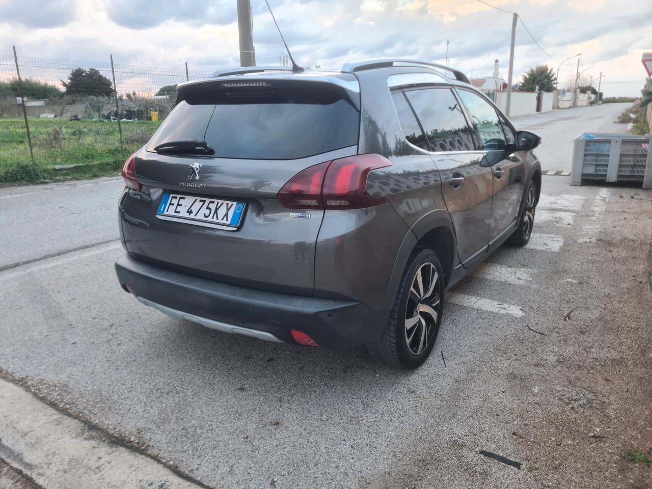 Peugeot 2008 BlueHDi 120 S&S Crossway