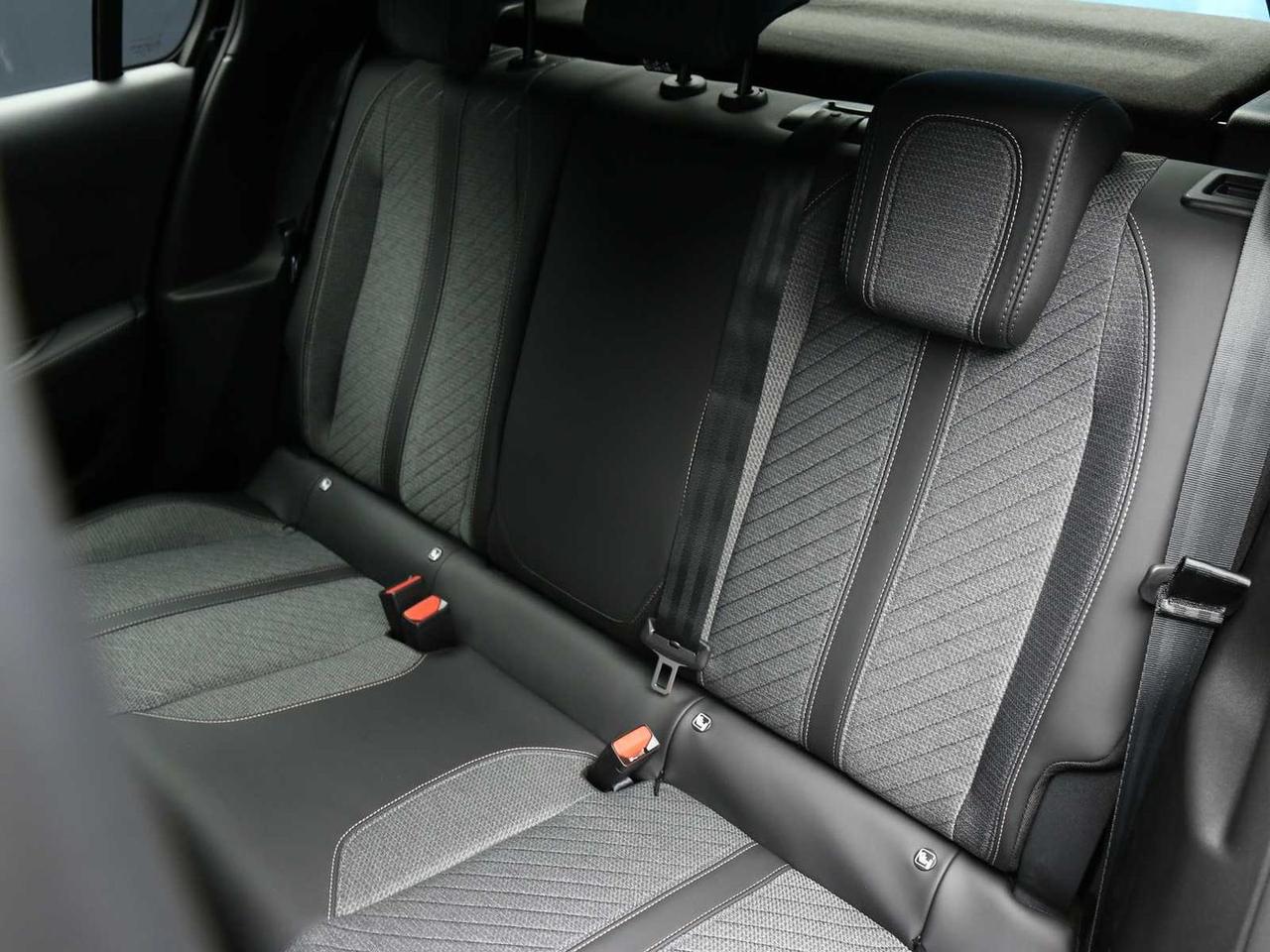 Peugeot 208 1.2 PureTech 100CV S&S 5p. Allur #9779