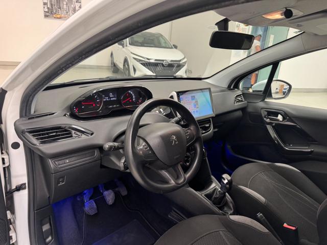 PEUGEOT 208 1.2 VTi 82 CV 5 porte Allure
