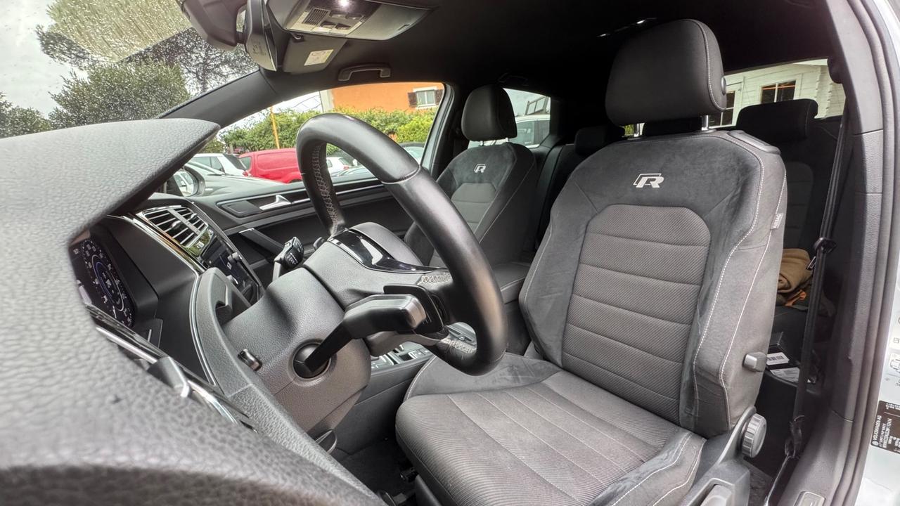 Volkswagen Golf R 2.0 TSI DSG 4MOTION