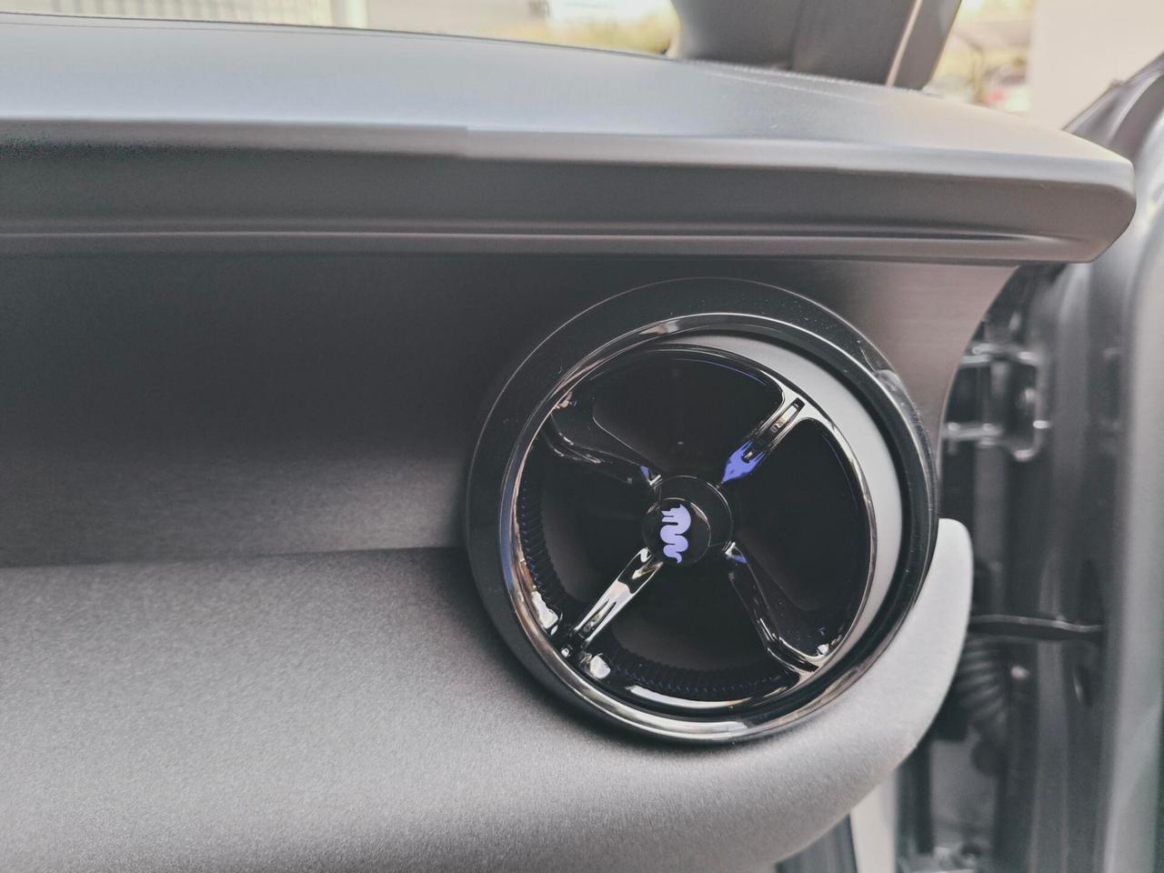 Alfa Romeo Junior 1.2 136 CV Hybrid Speciale KM.ZERO