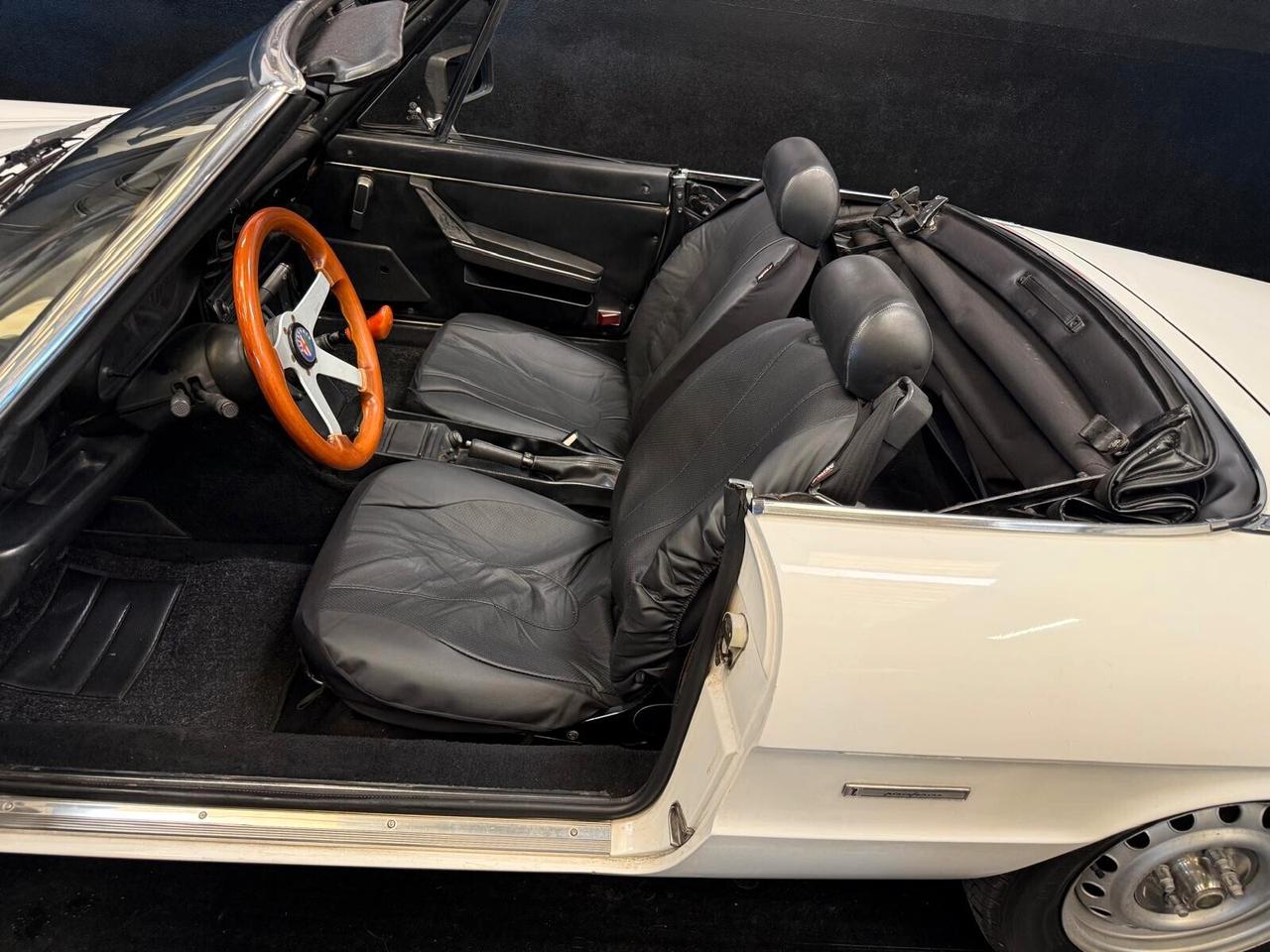 Alfa Romeo Duetto Spider 1.6