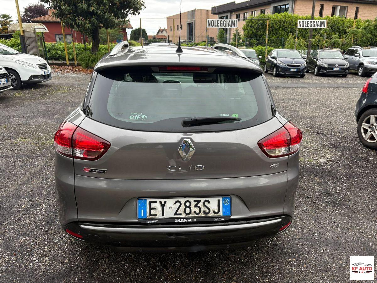 RENAULT - Clio Sporter Sporter 1.5 dci Costume National 75cv
