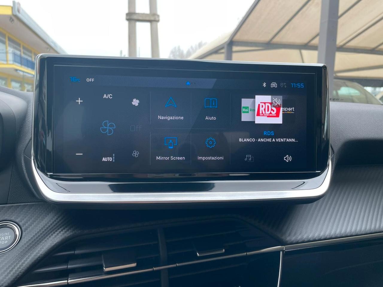 Peugeot 2008 Hybrid 145 e-DCS6 Allure