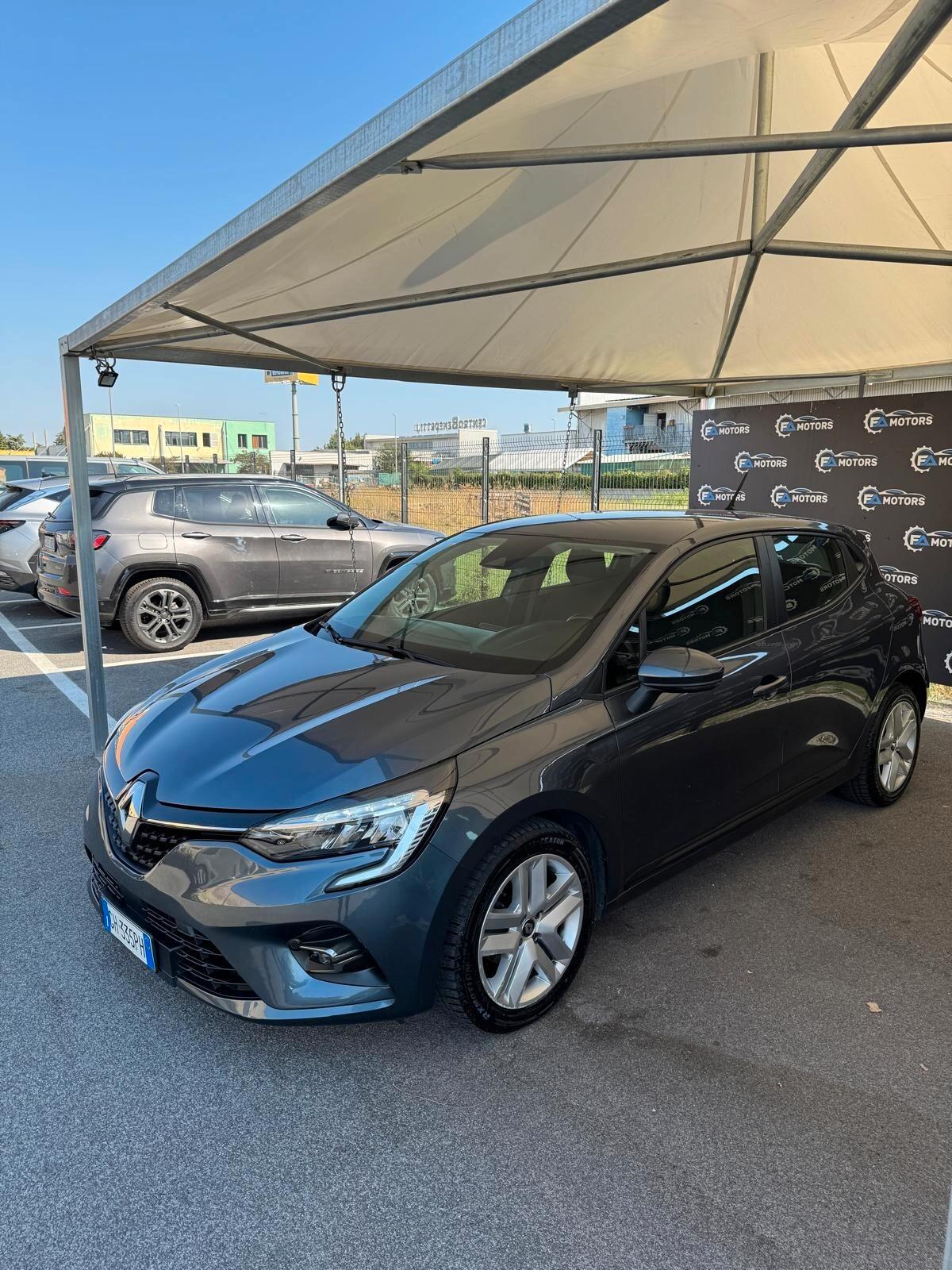 Renault Clio TCe 90 CV 5 porte Business ok neopatentati