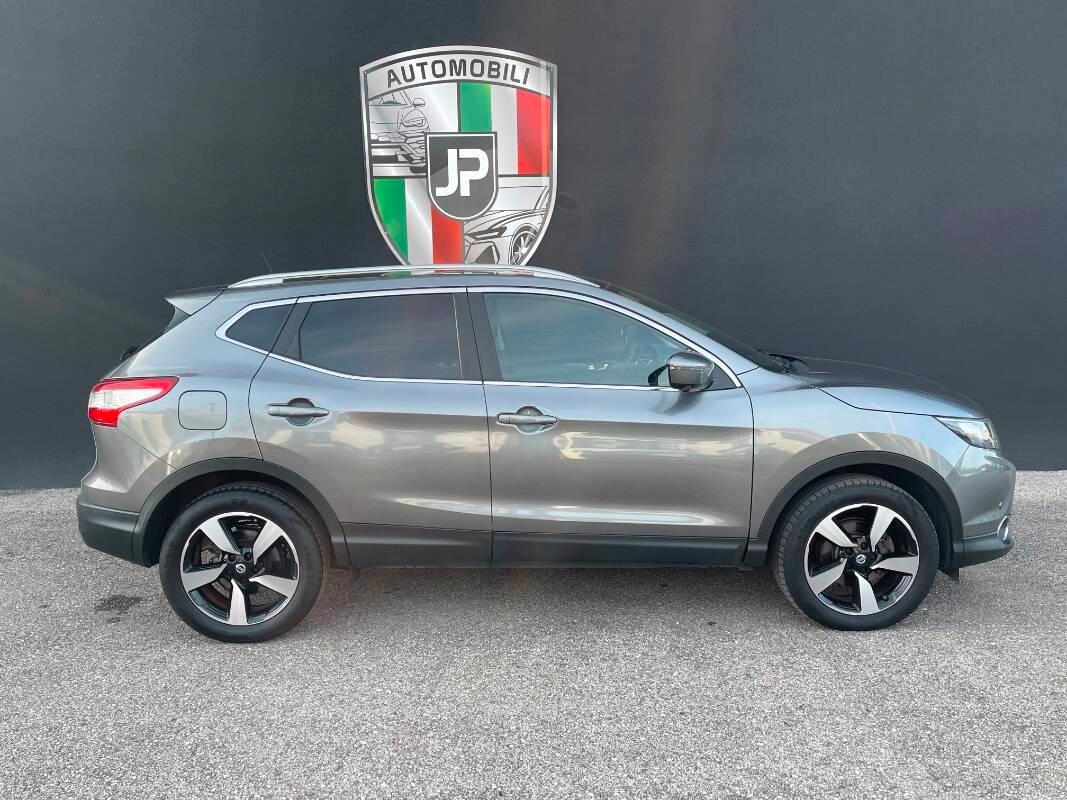 Nissan Qashqai 1.6 dci Tekna 2wd 130cv my16