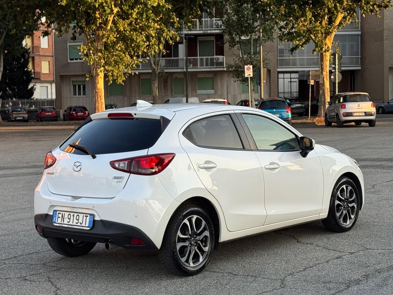 Mazda 2 Mazda2 1.5 Skyactiv-G 90 CV Exceed