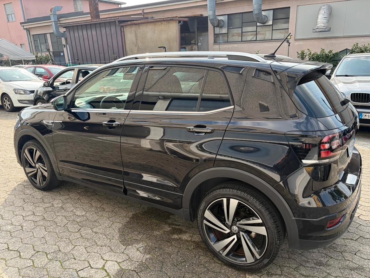 Volkswagen T-Cross 1.0 TSI 115 CV R-LINE BMT*EURO6*NEOPATENTATI