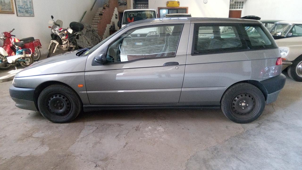 Alfa Romeo 145 1.4i 16V Twin Spark cat