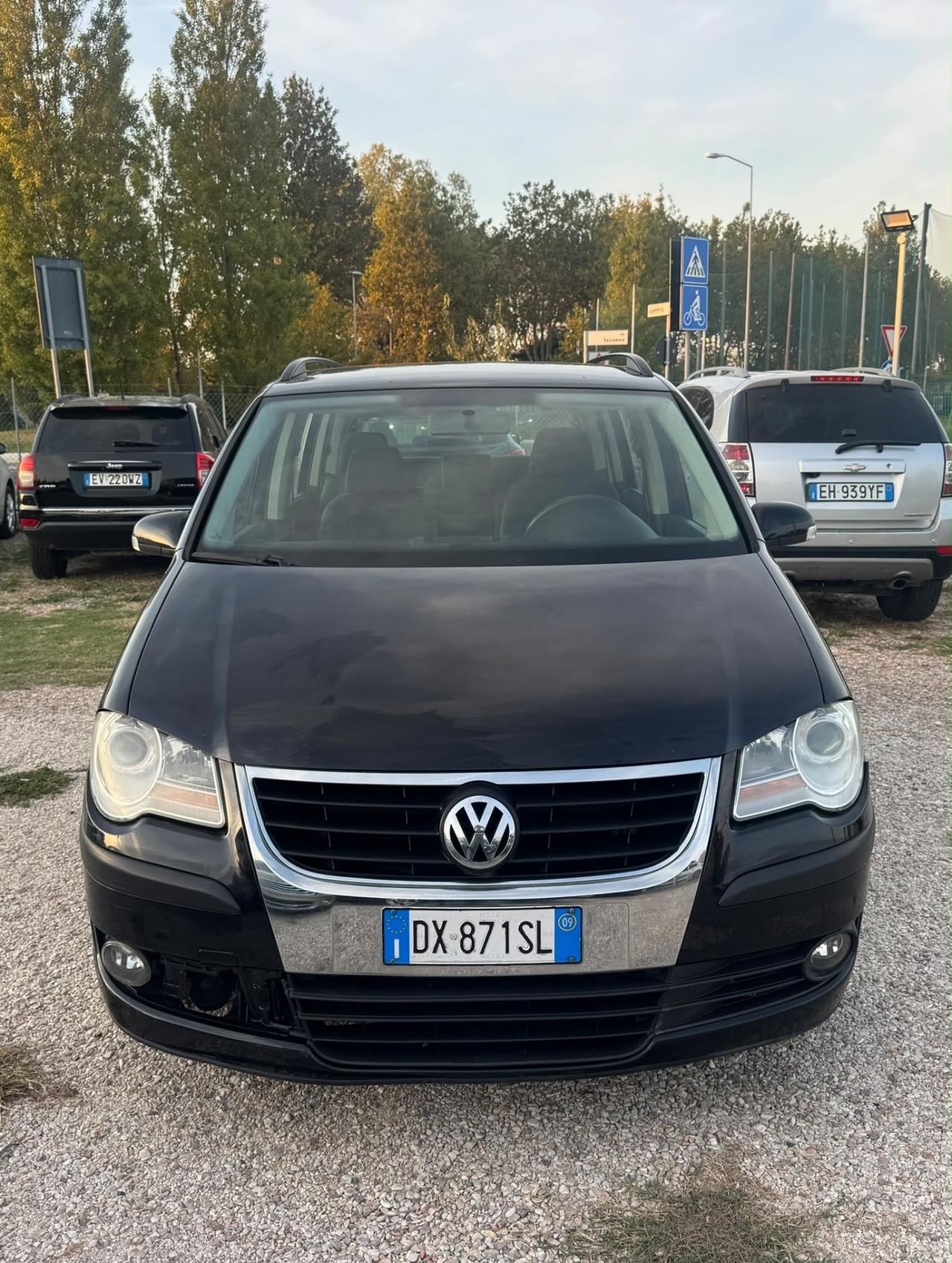 Volkswagen Touran 2.0 Trendline Ecofuel 7 P.ti