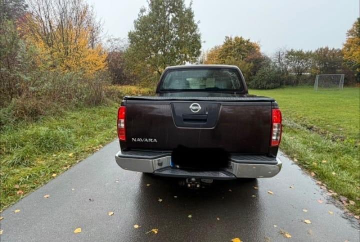 Nissan Navara 2.5 dCi 190CV 4 porte Double Cab LE 4x4