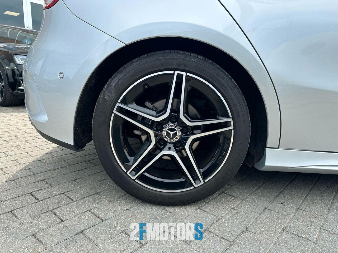 Mercedes-benz A 180 Automatic Premium Night edition